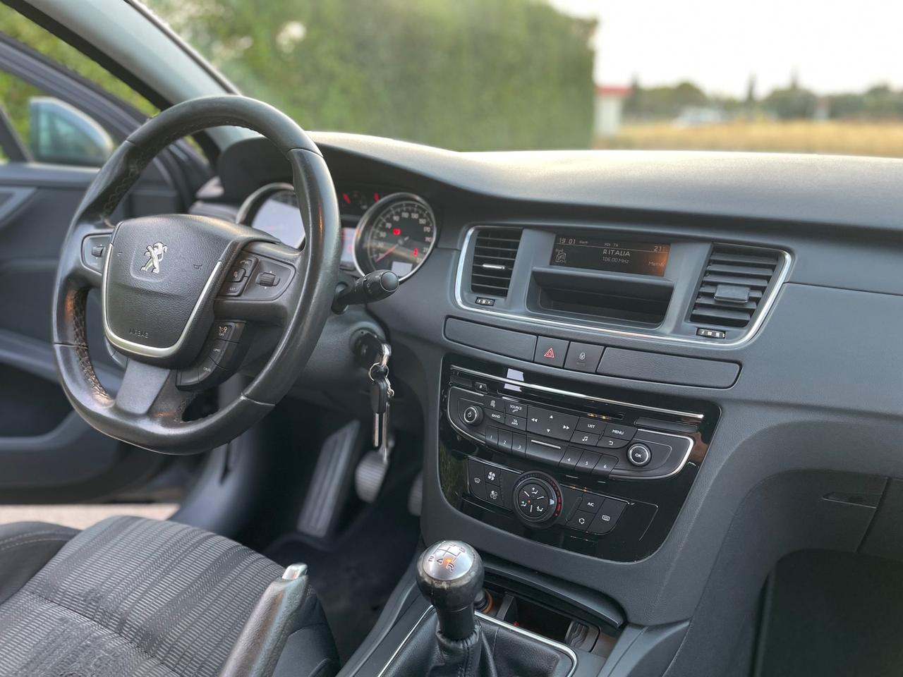 Peugeot 508 1.6 HDi 115cv