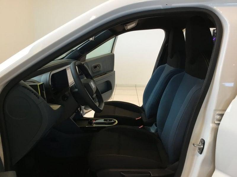 FIAT Grande Panda Grande Panda 1.2 Hybrid 110 CV S&S Icon - KM0 - PREZZO REALE