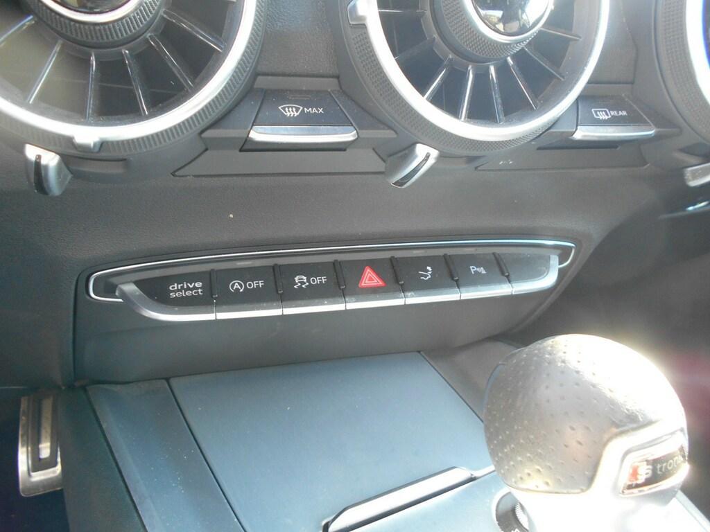 Audi TT 40 2.0 TFSI S tronic