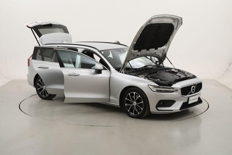 Volvo V60 B4 (d) Momentum Business Pro Geartronic BR901772 2.0 Mild Hybrid 197CV
