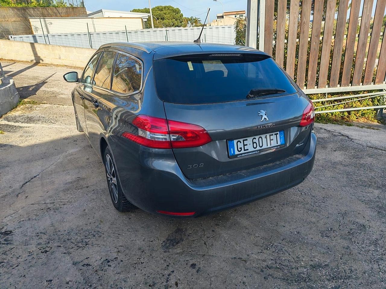 Peugeot 308 BlueHDi 130 S&S Active