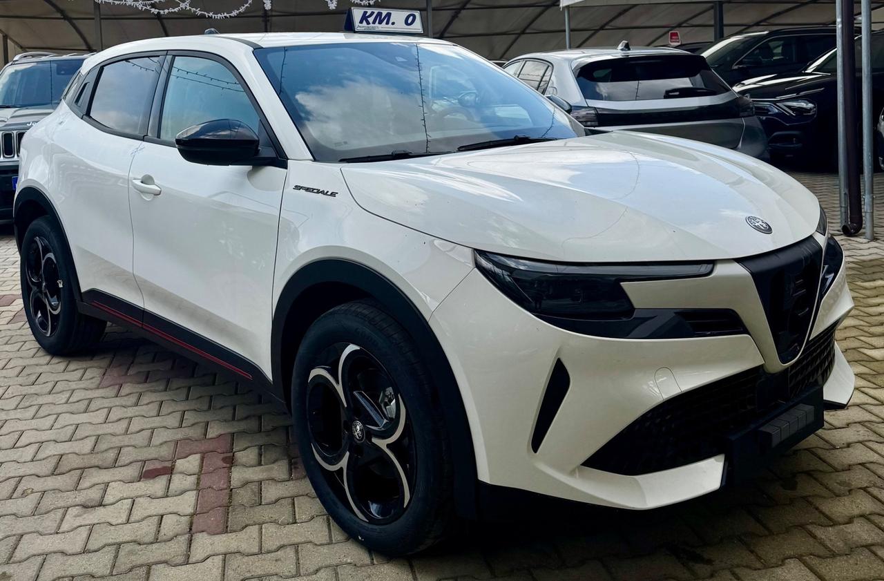 Alfa Romeo Junior 1.2 136 CV Hybrid eDCT6 Speciale