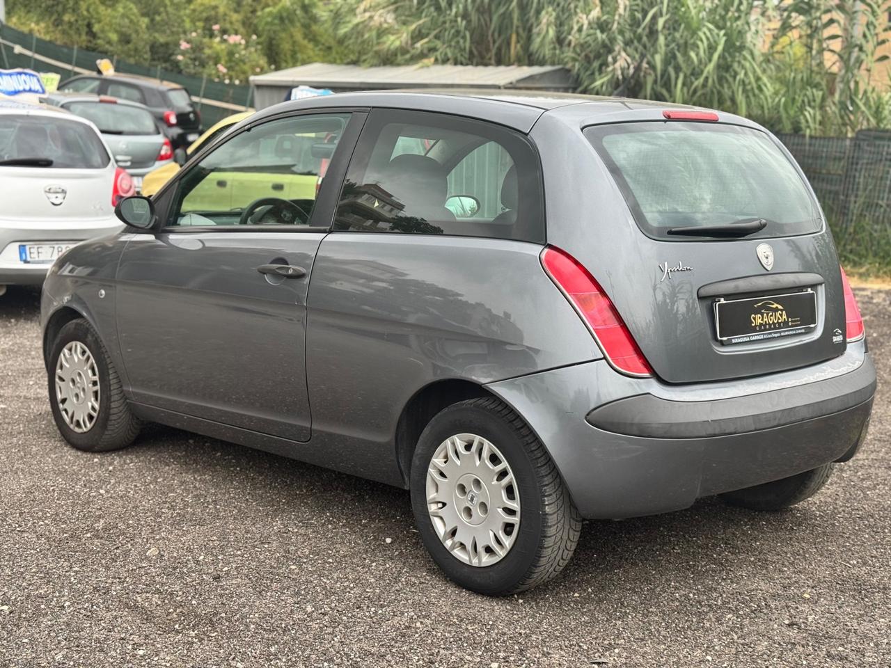 Lancia Ypsilon 1.2 16V Argento
