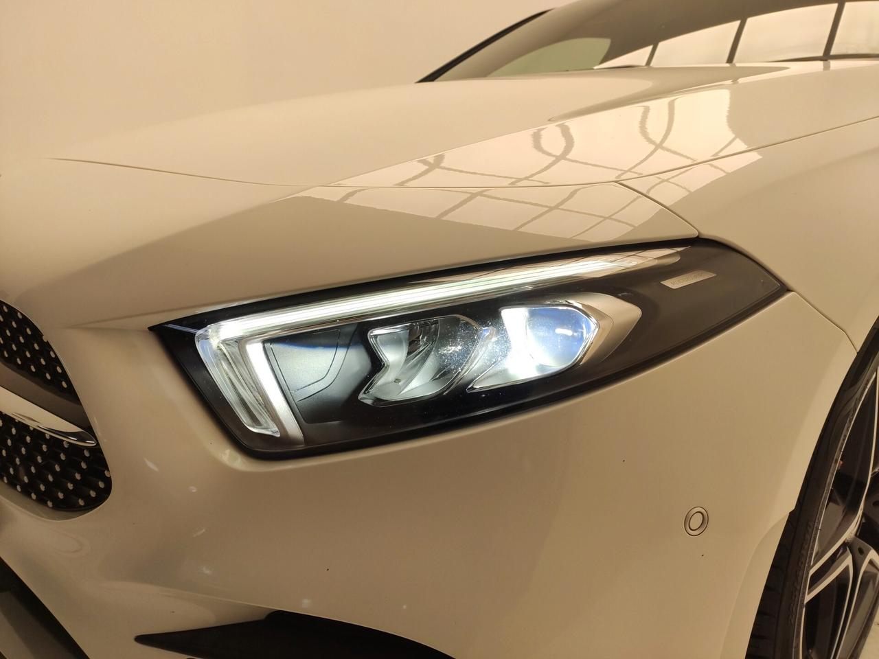 Mercedes-benz A 180 d Automatic Premium -AMG