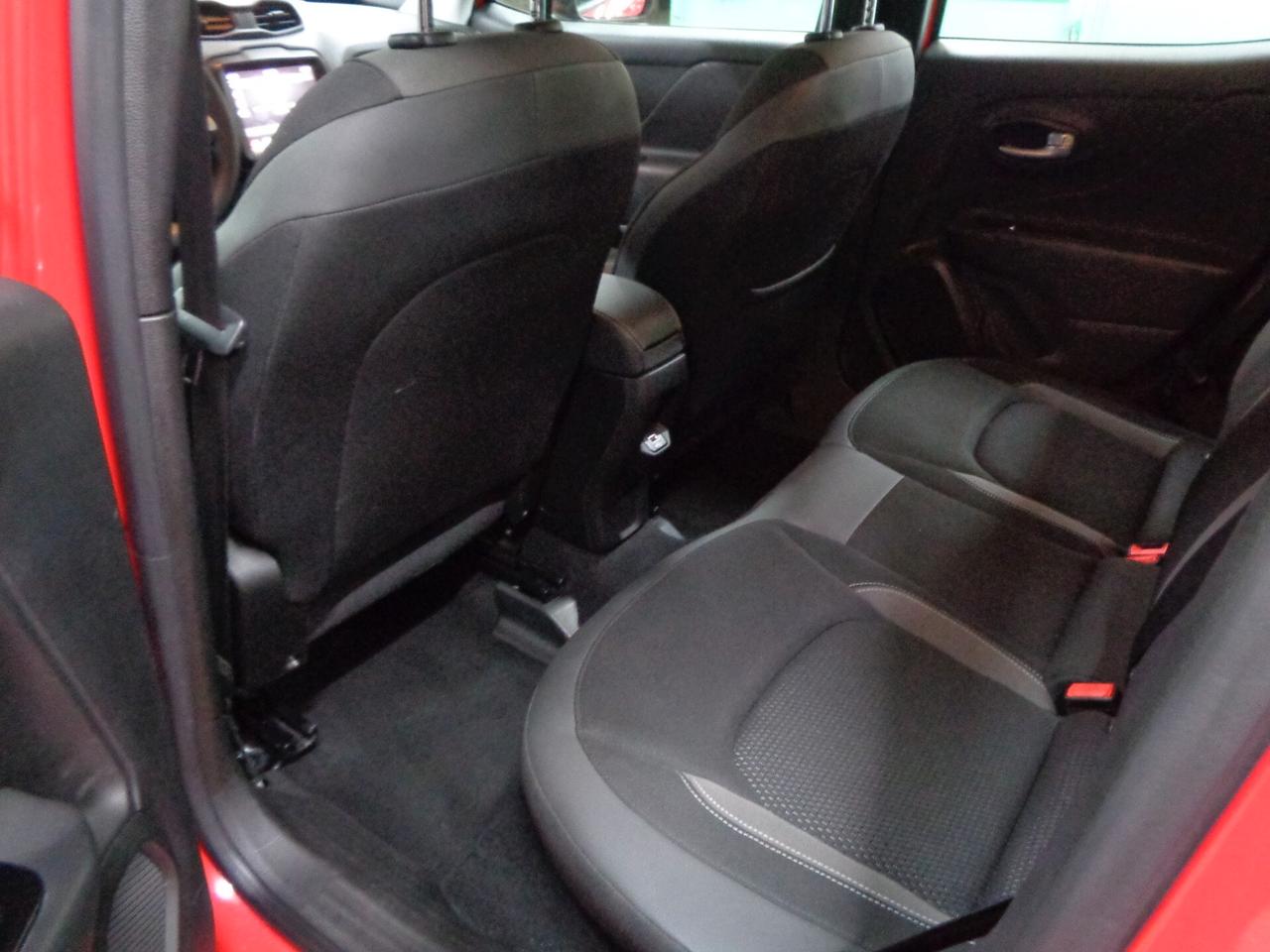 Jeep Renegade 1.5 Turbo T4 MHEV Limited