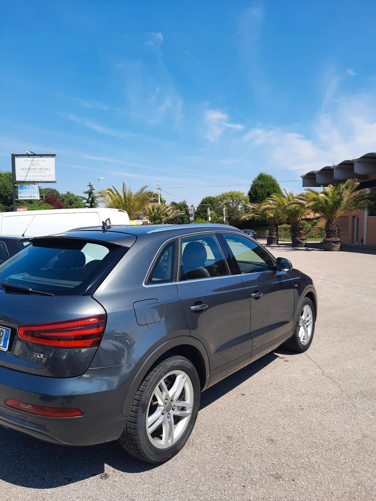 Audi Q3 2.0 TDI S Line Edition
