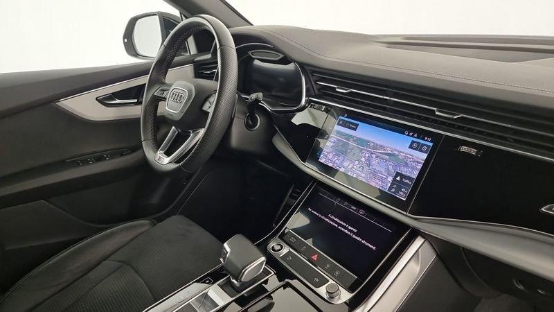 Audi Q8 50 TDI 286 CV quattro tiptronic Sport