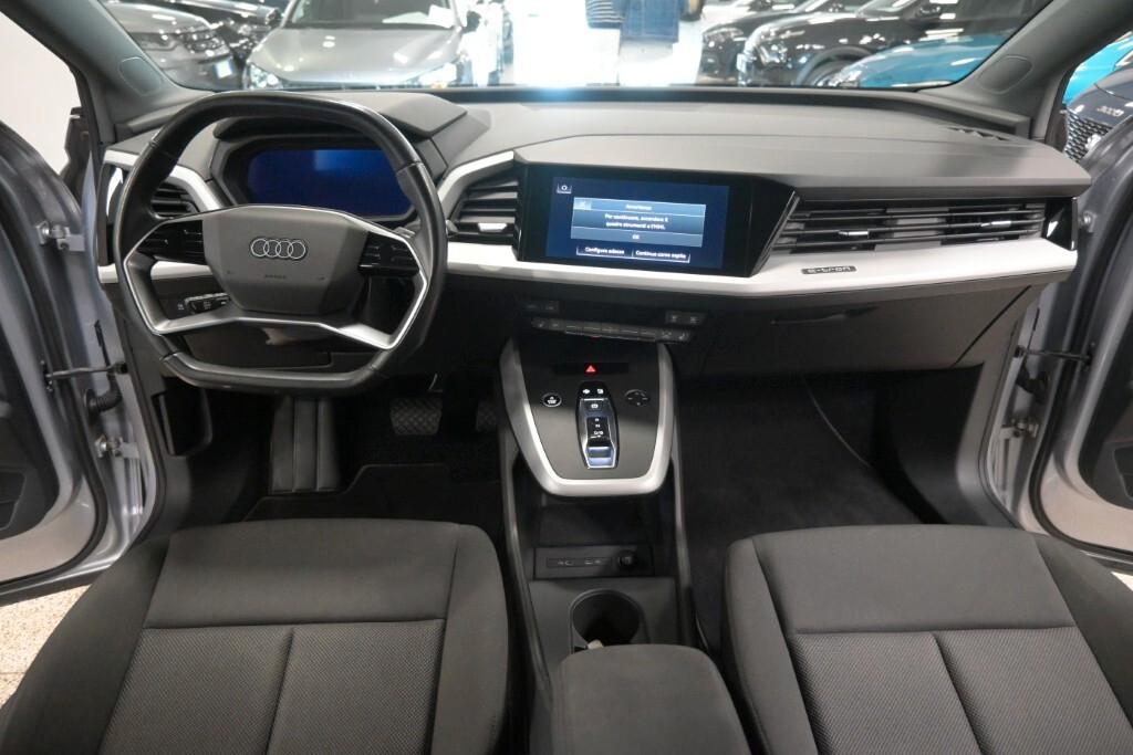 Audi Q4 35 e-tron Business