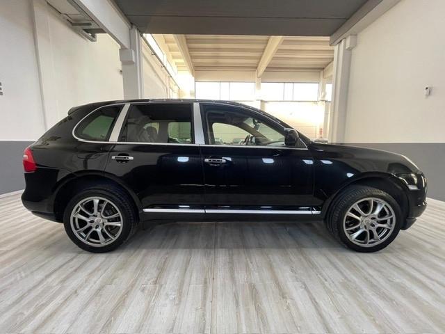 Porsche Cayenne 3.6