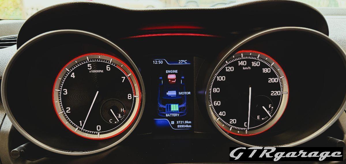 SUZUKI - Swift - 1.2 Hybrid Top