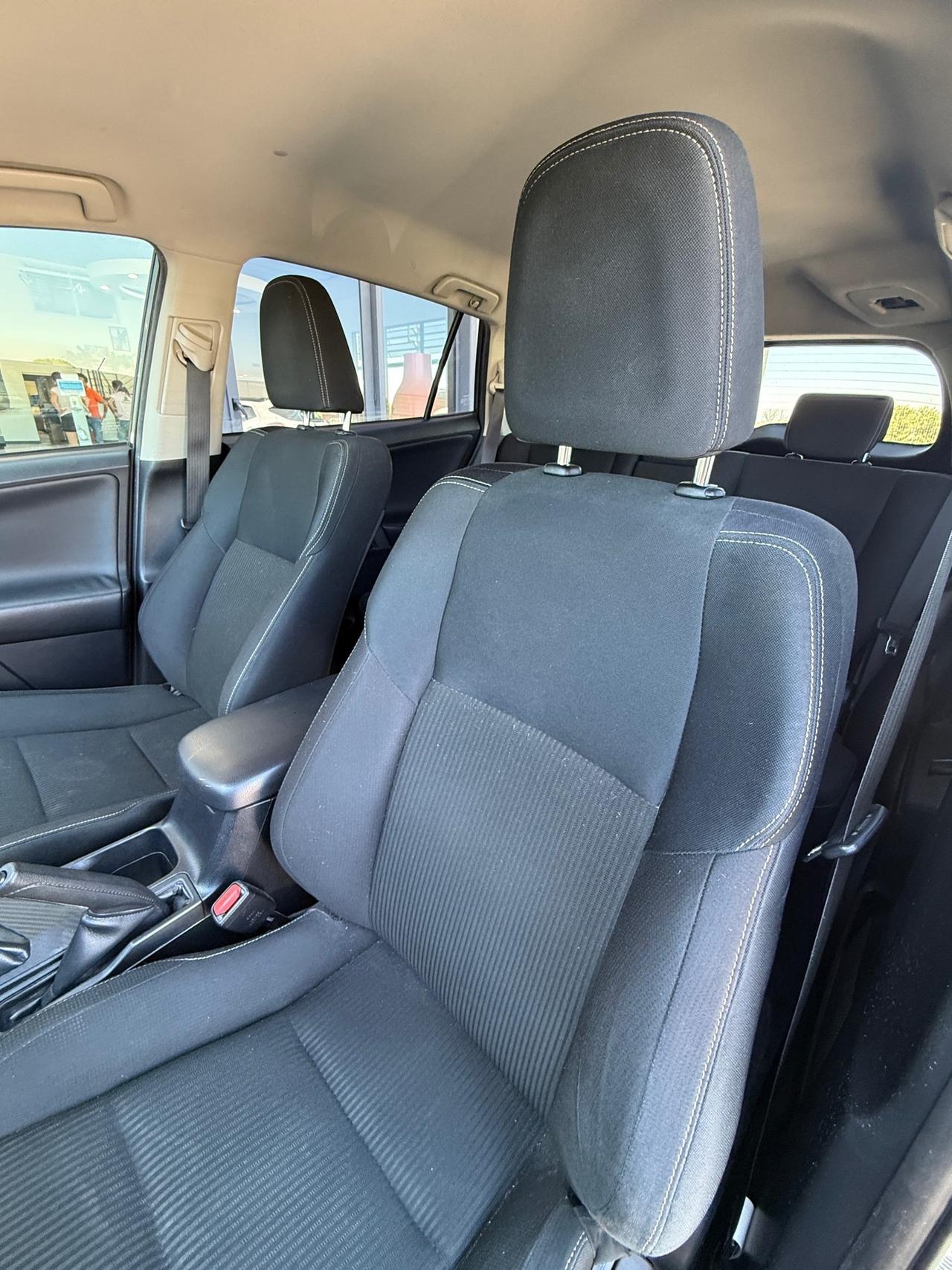 Toyota RAV 4 RAV4 2.0 D-4D 2WD my14"