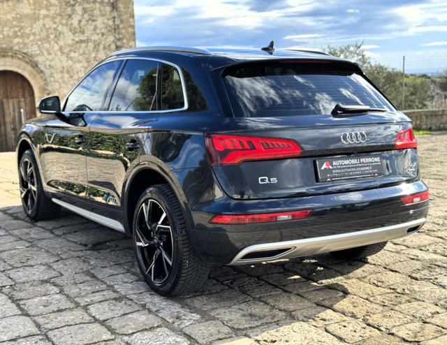 AUDI Q5 40 TDI quattro S-Tronic Sport