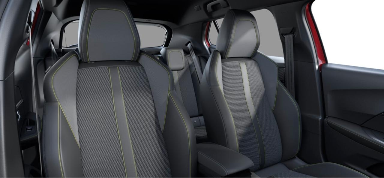 PEUGEOT 2008 2ª serie 2008 Hybrid 145 e-DCS6 GT
