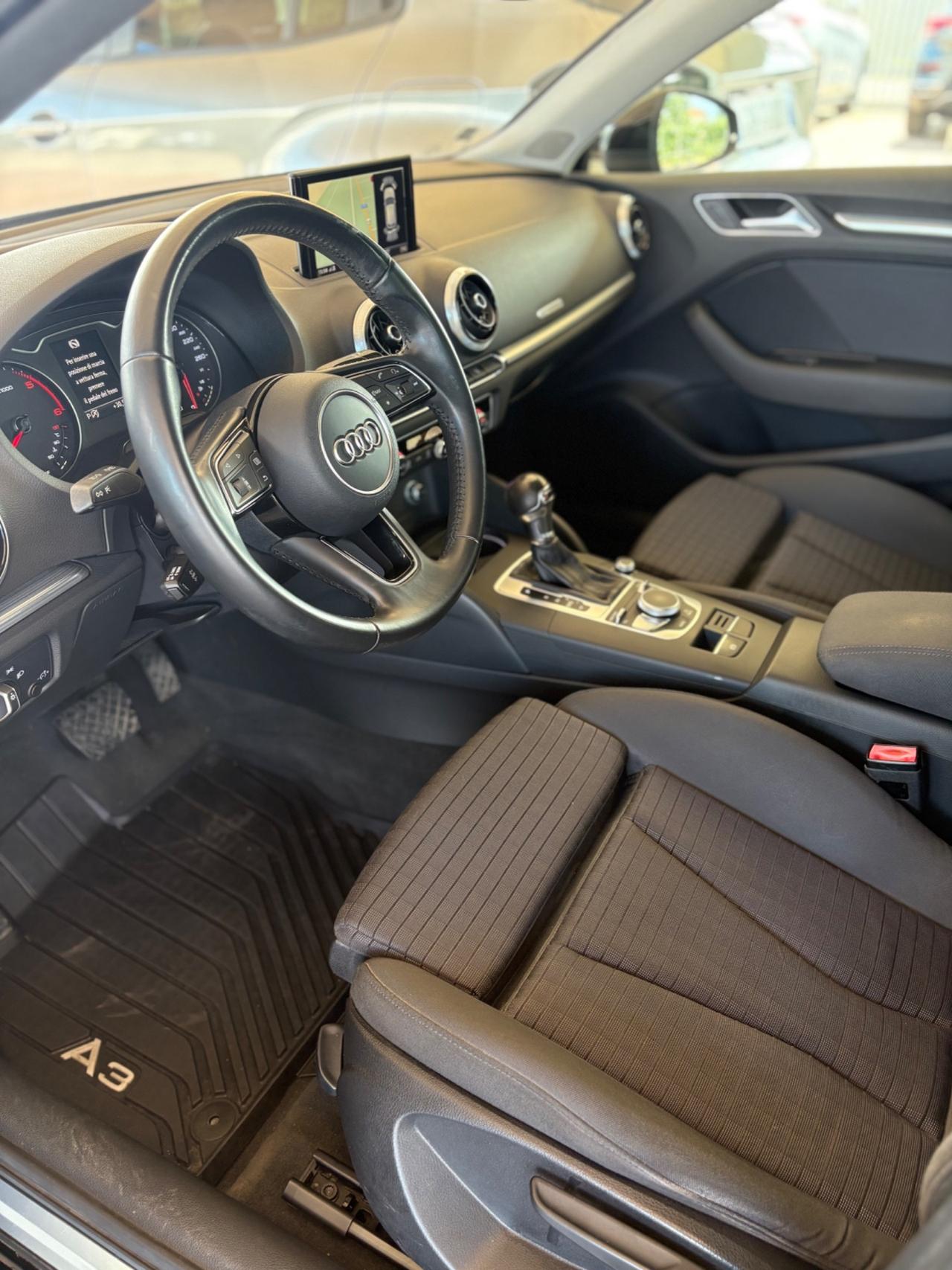 Audi A3 1.6 TDI 116 CV S tronic Sport