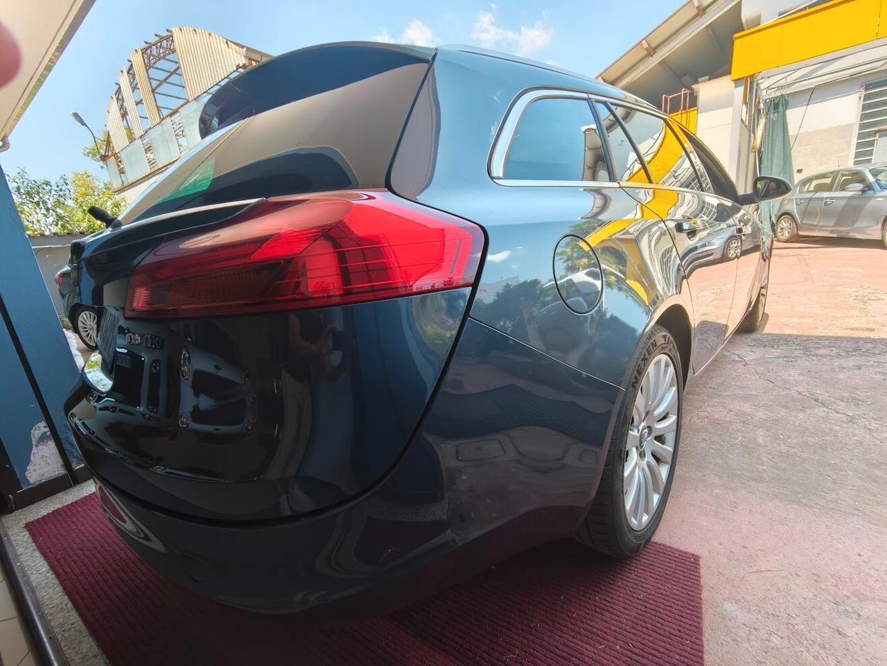 Insignia 2.0 CDTI Sports Tourer cosmo aut. SOLO 138MILA KM PREZZO SOTTO COSTO!!!!!