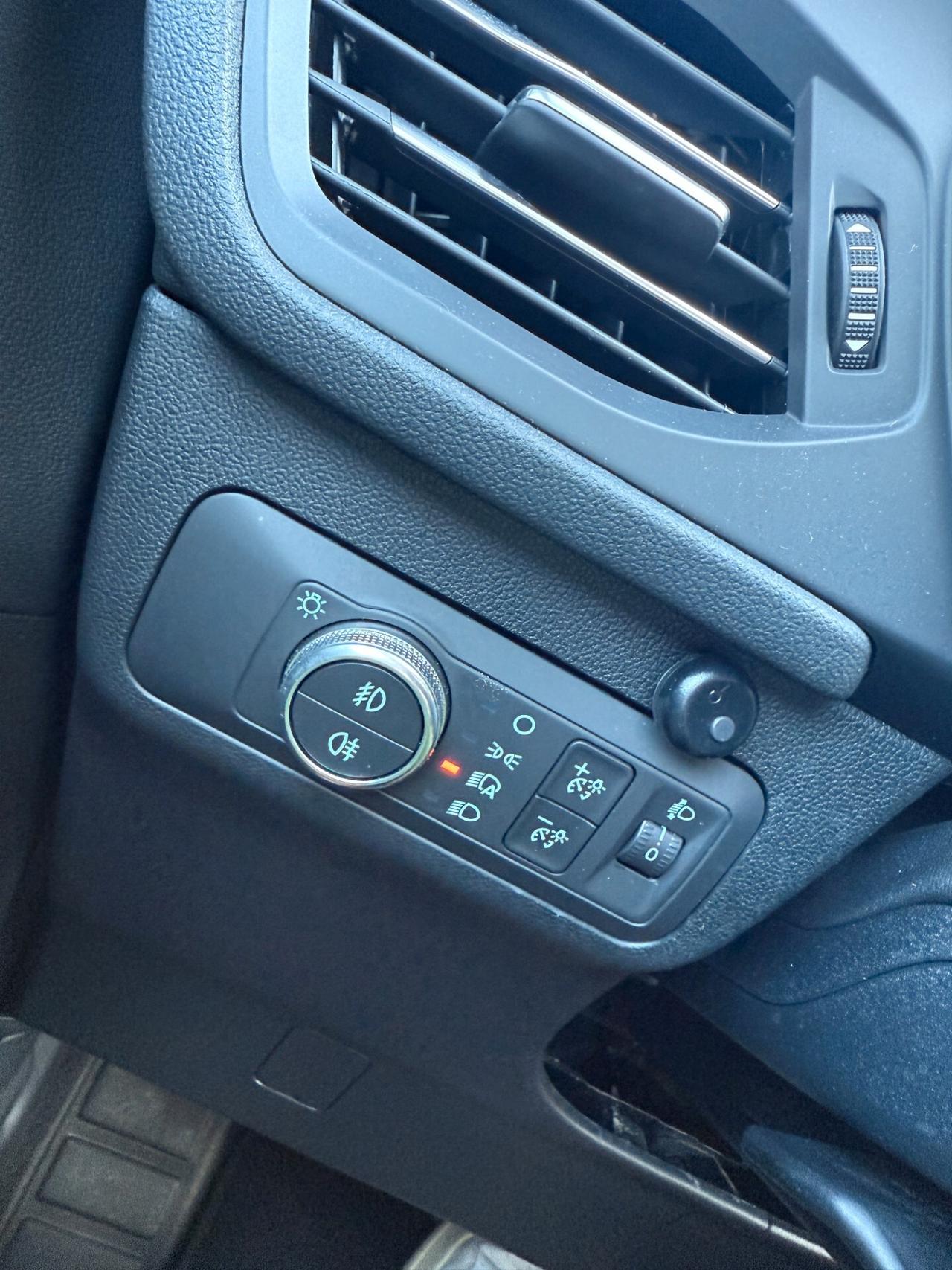 Ford Kuga 1.5 EcoBlue 120 CV aut. 2WD Titanium Business
