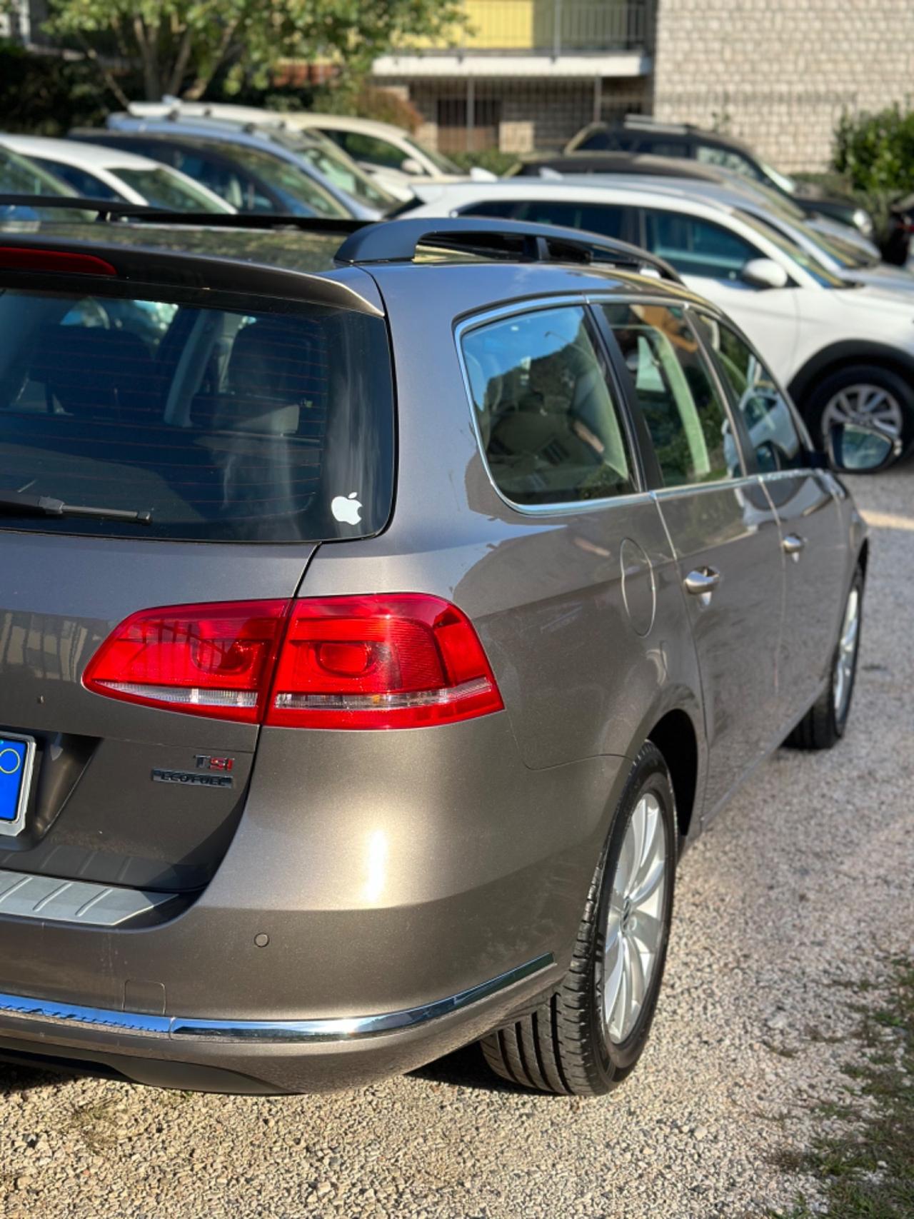 Volkswagen PASSAT VARIANT 1.4 TSI DSG ECOFUEL METANO