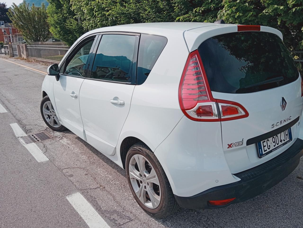 Renault Scenic Scénic X-Mod 1.5 dCi 110CV Dynamique