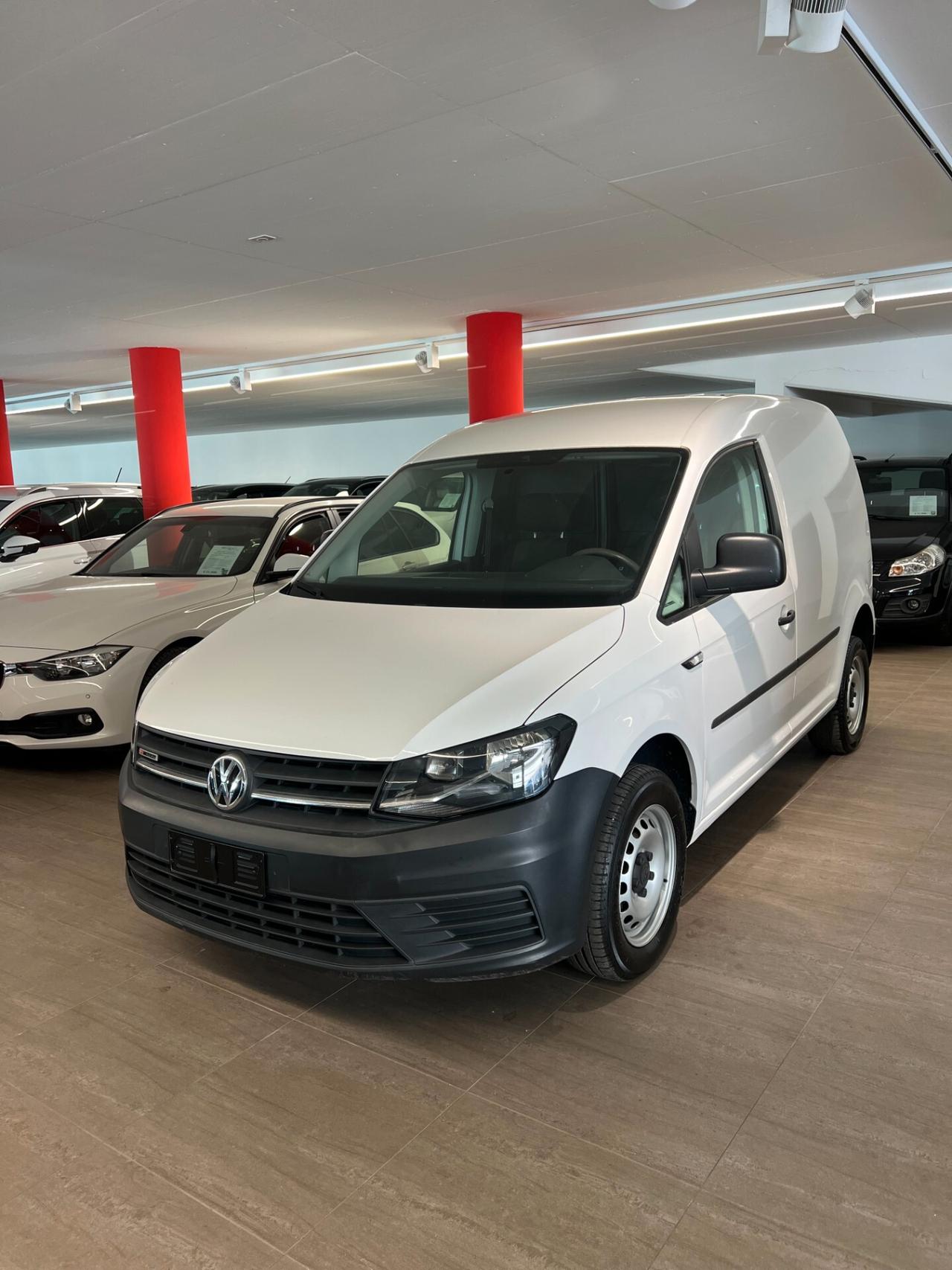 Volkswagen Caddy 2.0 TDI 4×4 122PS EURO6 FÜHRERSCHEINNEULING