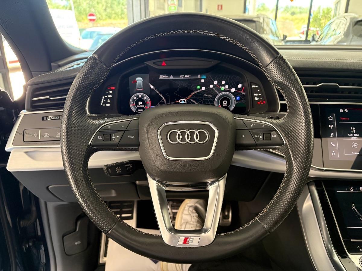 AUDI Q8 50 TDI 286CV QUATTRO S-LINE UNICO PROP/ TETTO/ MATRIX/ BANG&OLUFSEN/ TELECAMERE 360°