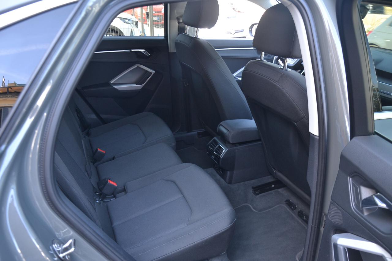 Audi Q3 2.0 150CV QUATTRO SPORTBACK AUTOM. *PREZZO REALE*