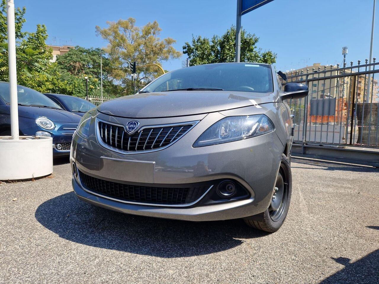 LANCIA Ypsilon III 2021 - Ypsilon 1.2 Silver Gpl 69cv