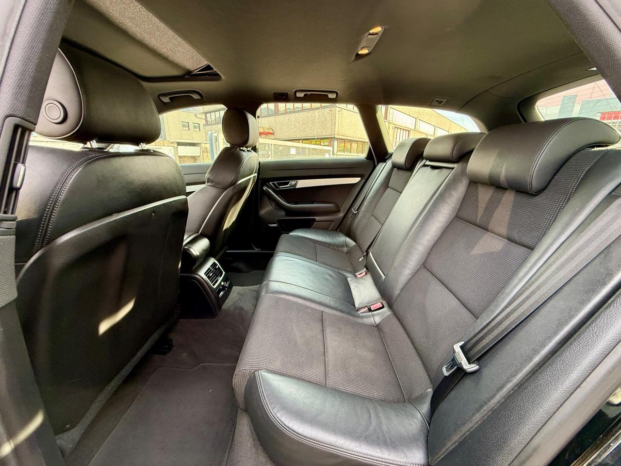 Audi A6 Avant 3.0 V6 TDI 240 CV F.AP quattro Limited Edition
