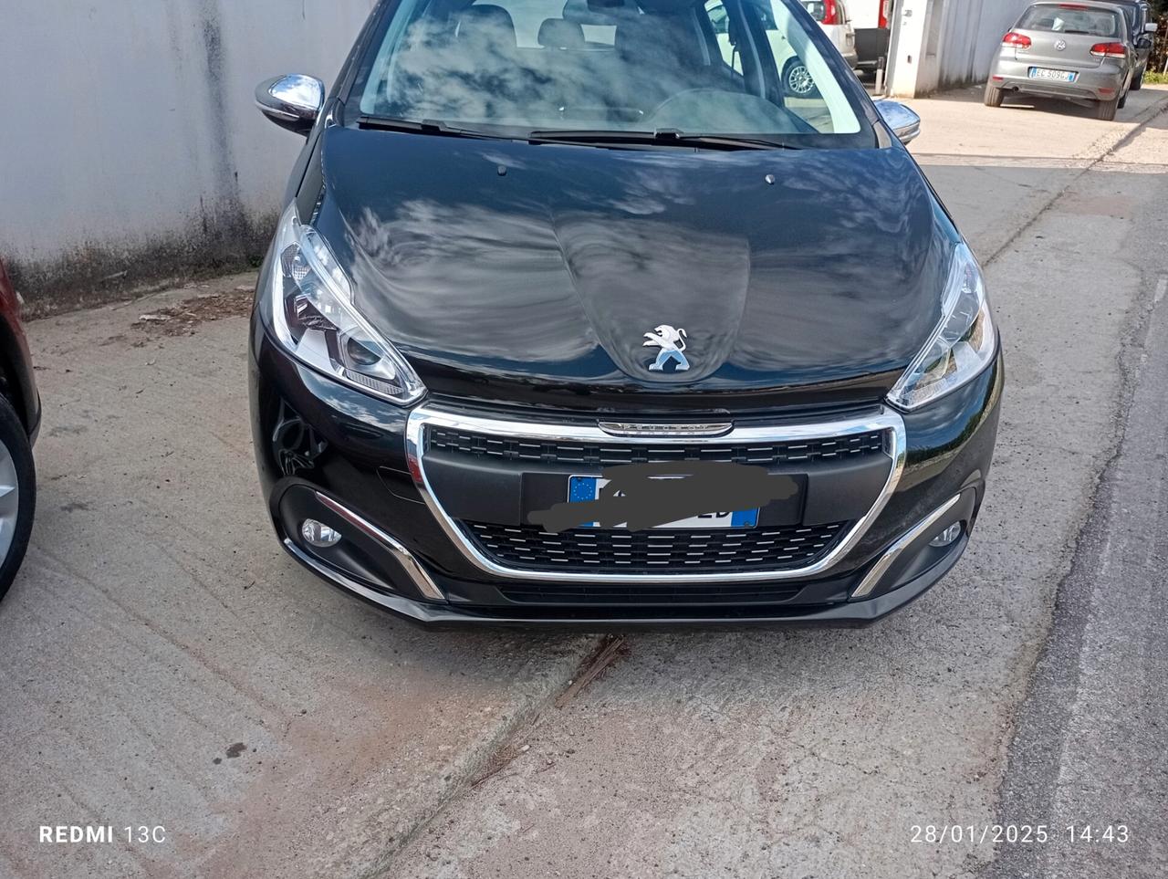 Peugeot 208 BlueHDi 75 5 porte Allure