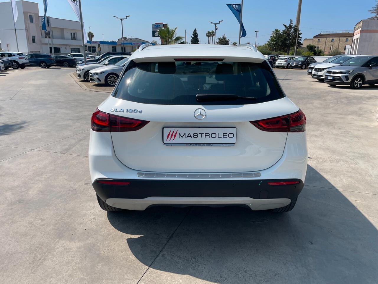 Mercedes-benz GLA 180 GLA 180 d Automatic Business