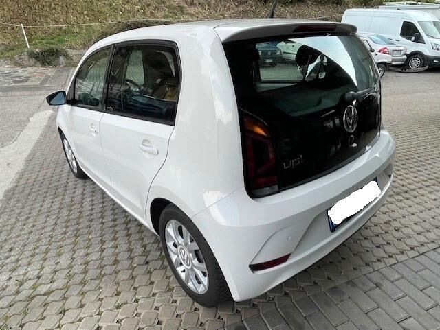 Volkswagen up! 1.0 move BlueMotion Technology ASG 2017