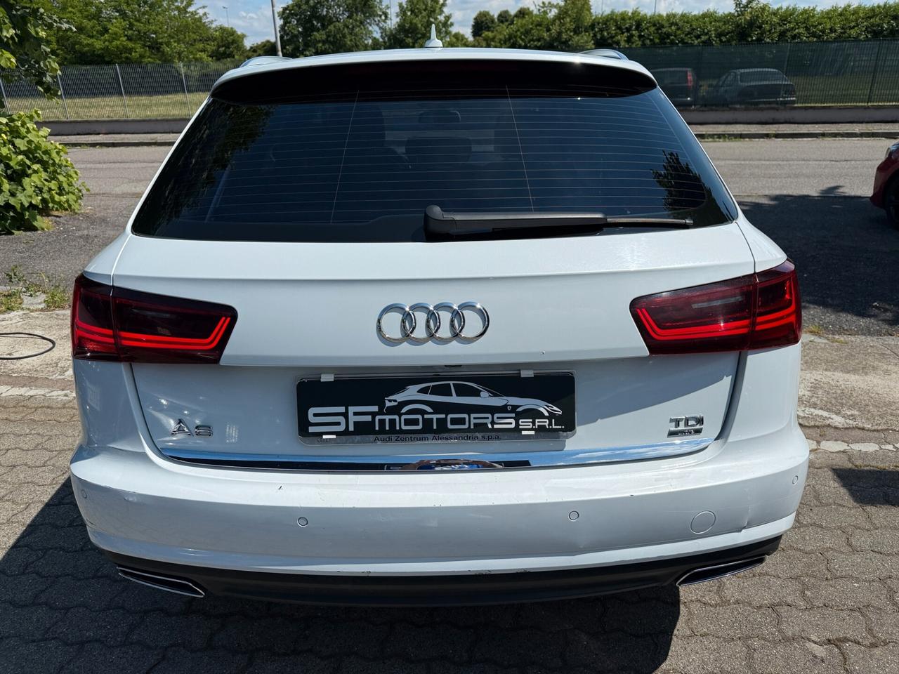 Audi A6 Avant 2.0 TDI 190 CV ultra S tronic Business Plus