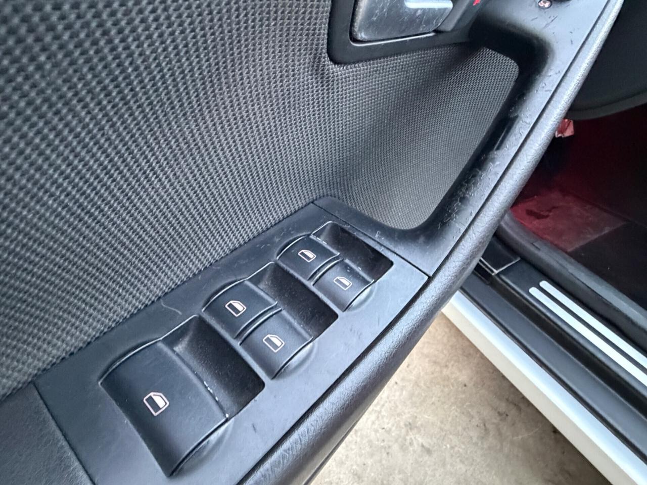 AUDI A4 S-LINE CABRIO 2.0 TDI 6MARCE MANUALE