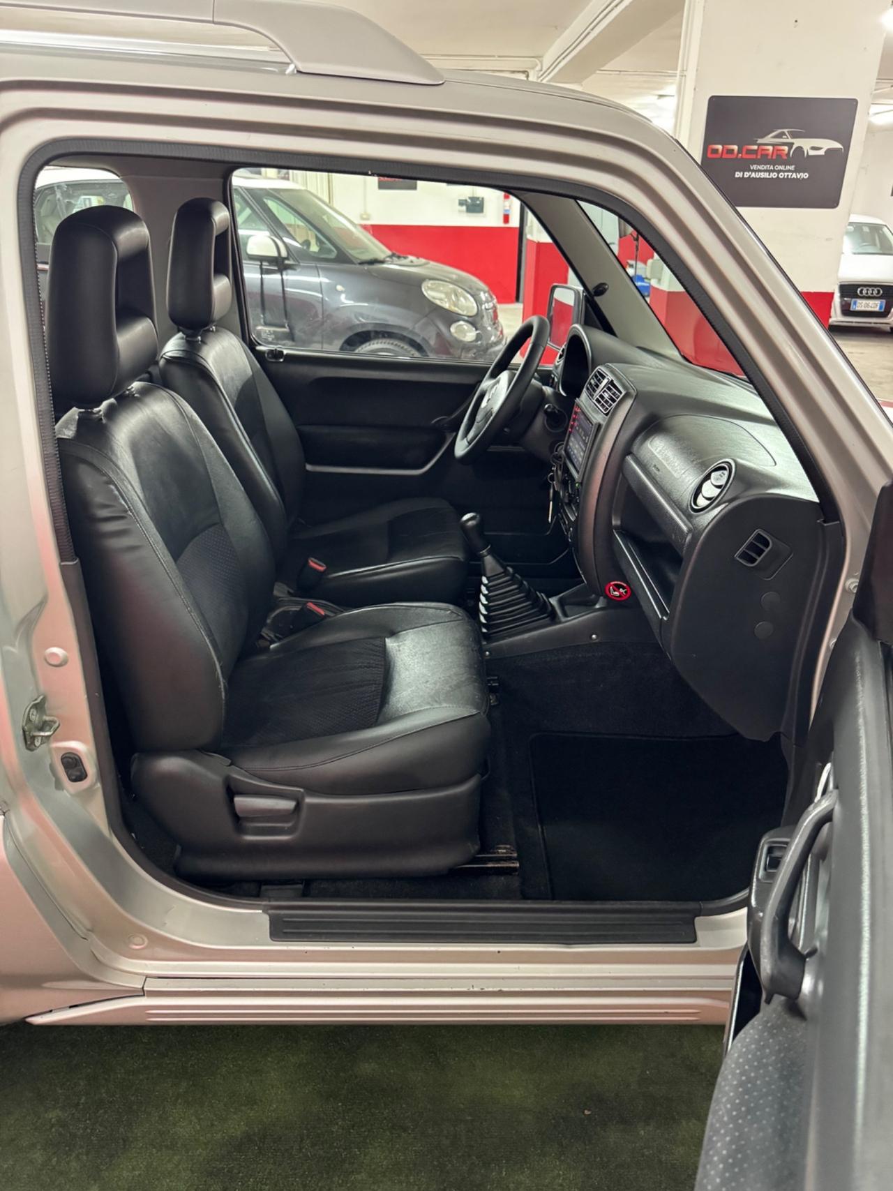 Suzuki Jimny 1.5 DDiS cat 4WD JLX Più