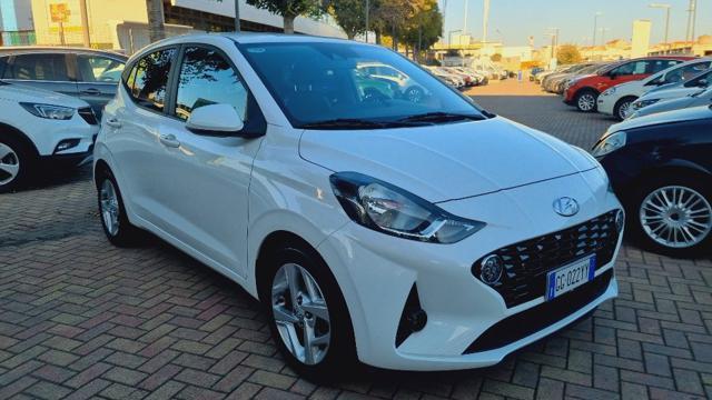 HYUNDAI i10 1.0 MPI Tech