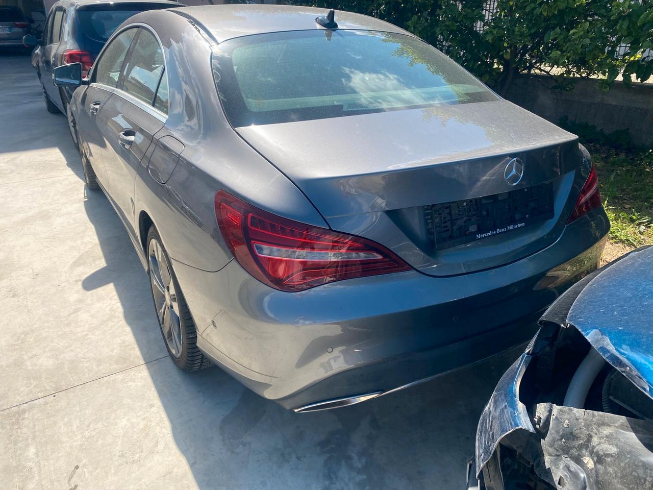 Mercedes-benz CLA 180 1.6cc benzina(PRIVATO)-2018