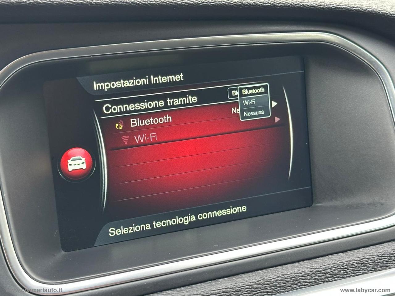 VOLVO V40 Cross Country D2 1.6 P.sh. Momentum