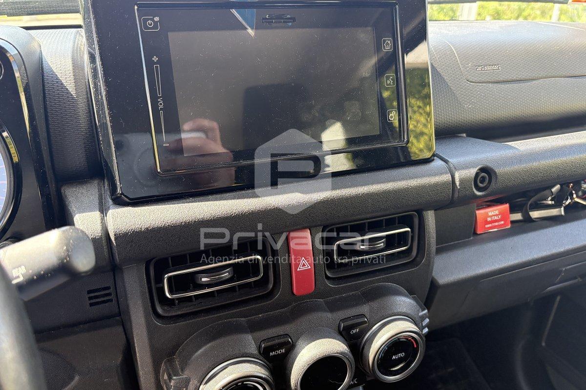 SUZUKI Jimny 1.5 5MT Top