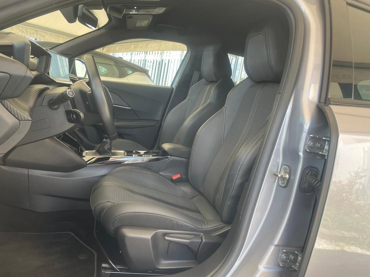 Peugeot 2008 BlueHDi 100 S&S GT Line