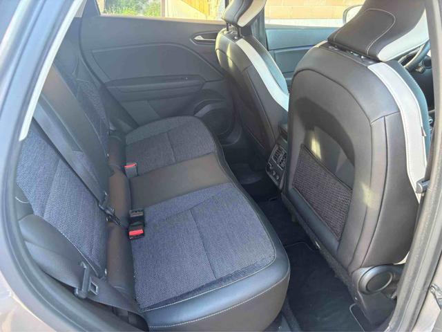 RENAULT Captur Plug-in Hybrid E-Tech 160 CV Intens