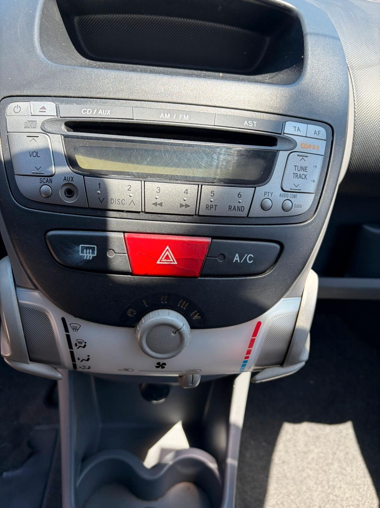 Toyota Aygo 1.0 12V VVT-i 5 porte