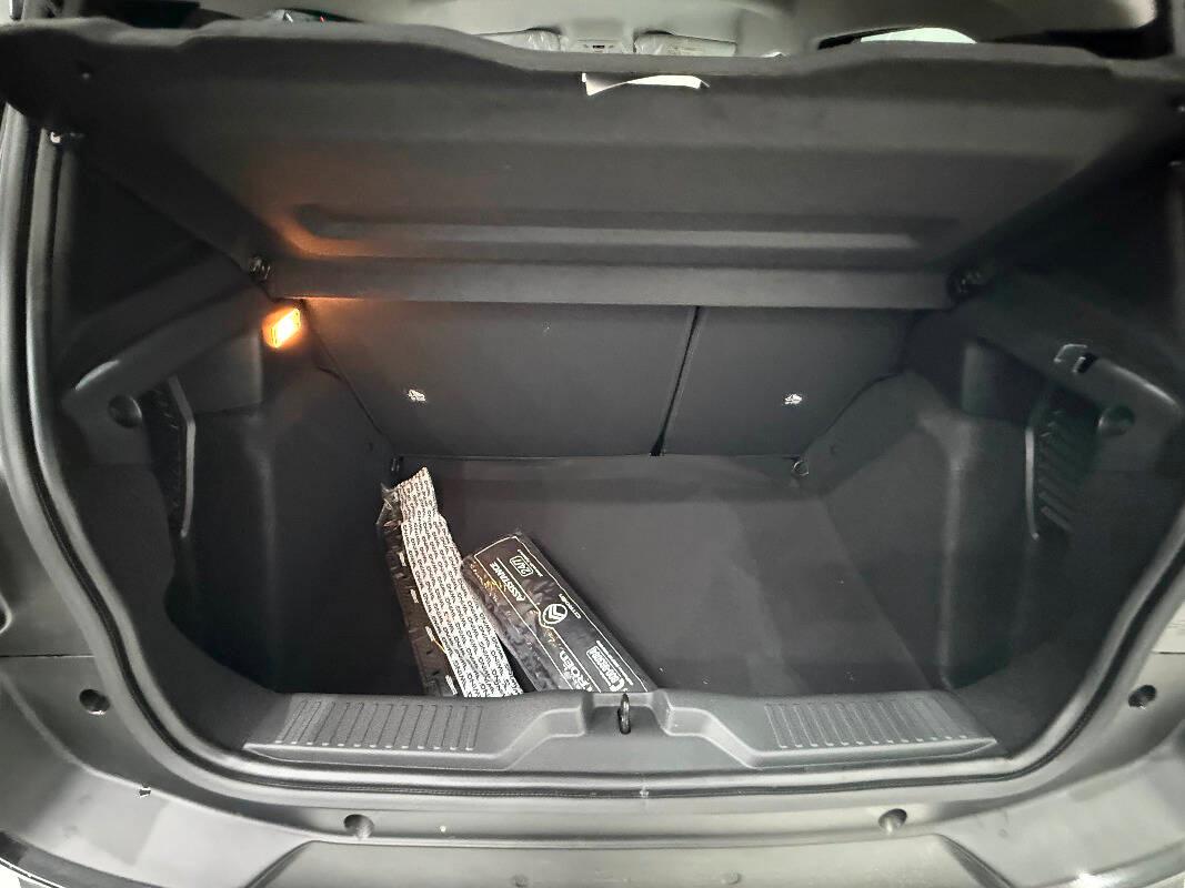 Citroen C3 C3 MAX 1.2 puretech turbo Max 100cv s&s FINANZIABILE