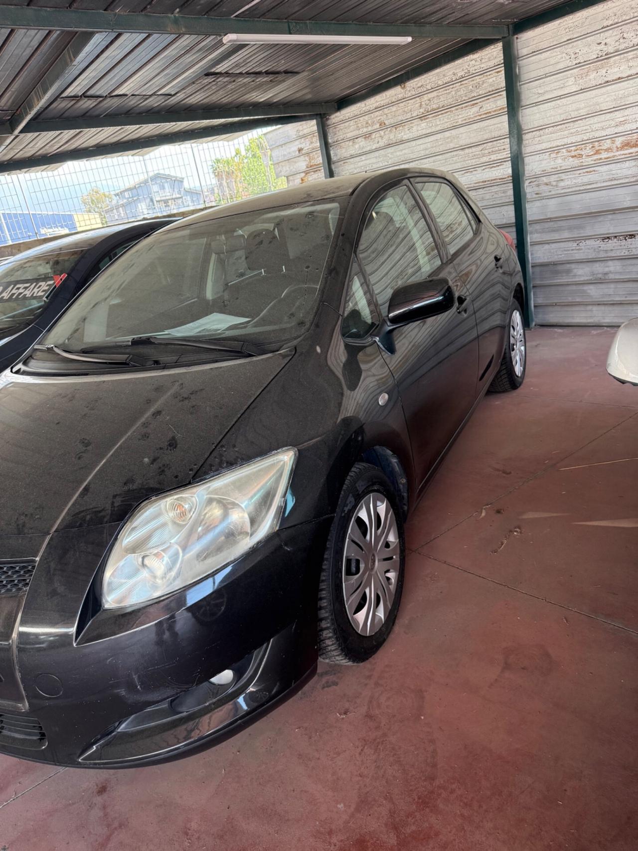 Toyota Auris 1.4 D-4D 3 porte