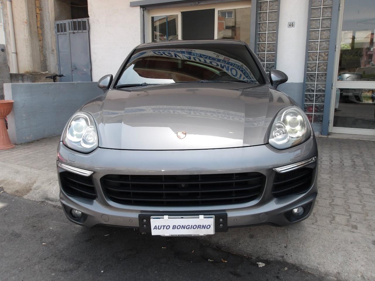 Porsche Cayenne 3.0 Diesel tiptronic