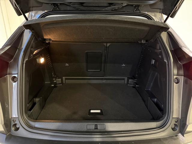 PEUGEOT 3008 BlueHDi 130 S&S Allure Pack