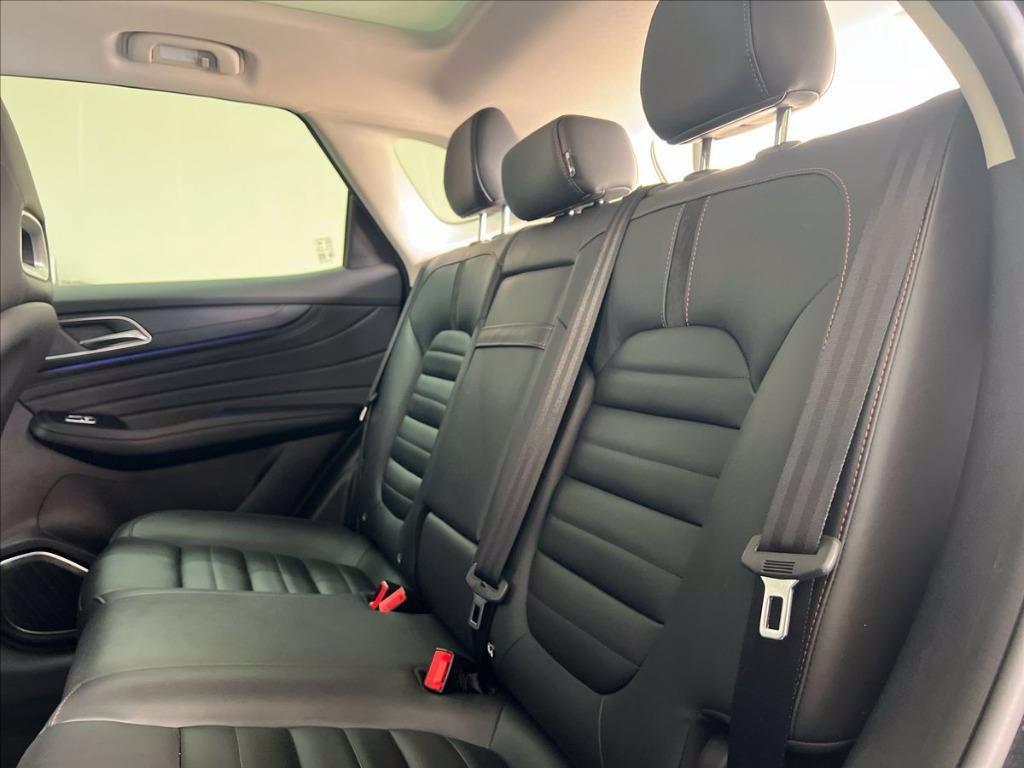 MG HS 1.5 t Luxury auto del 2023