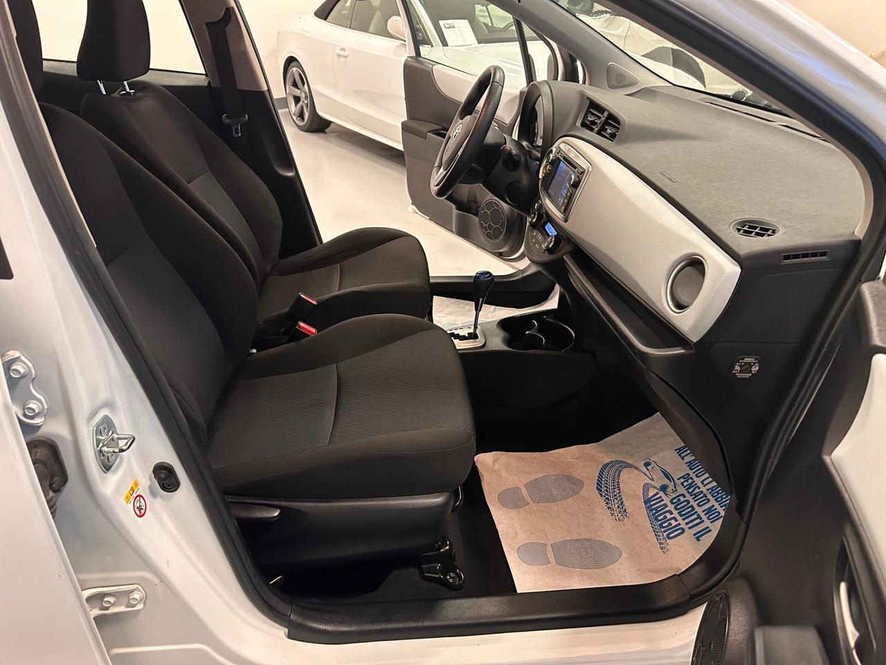 TOYOTA YARIS 1.5 HIBRID