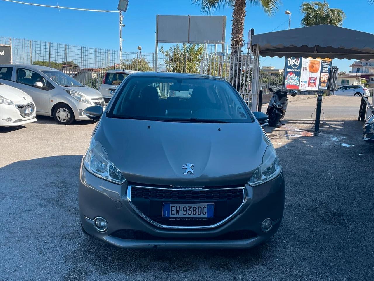 PEUGEOT 208 2014 1.4 GPL MOTORE NUOVO