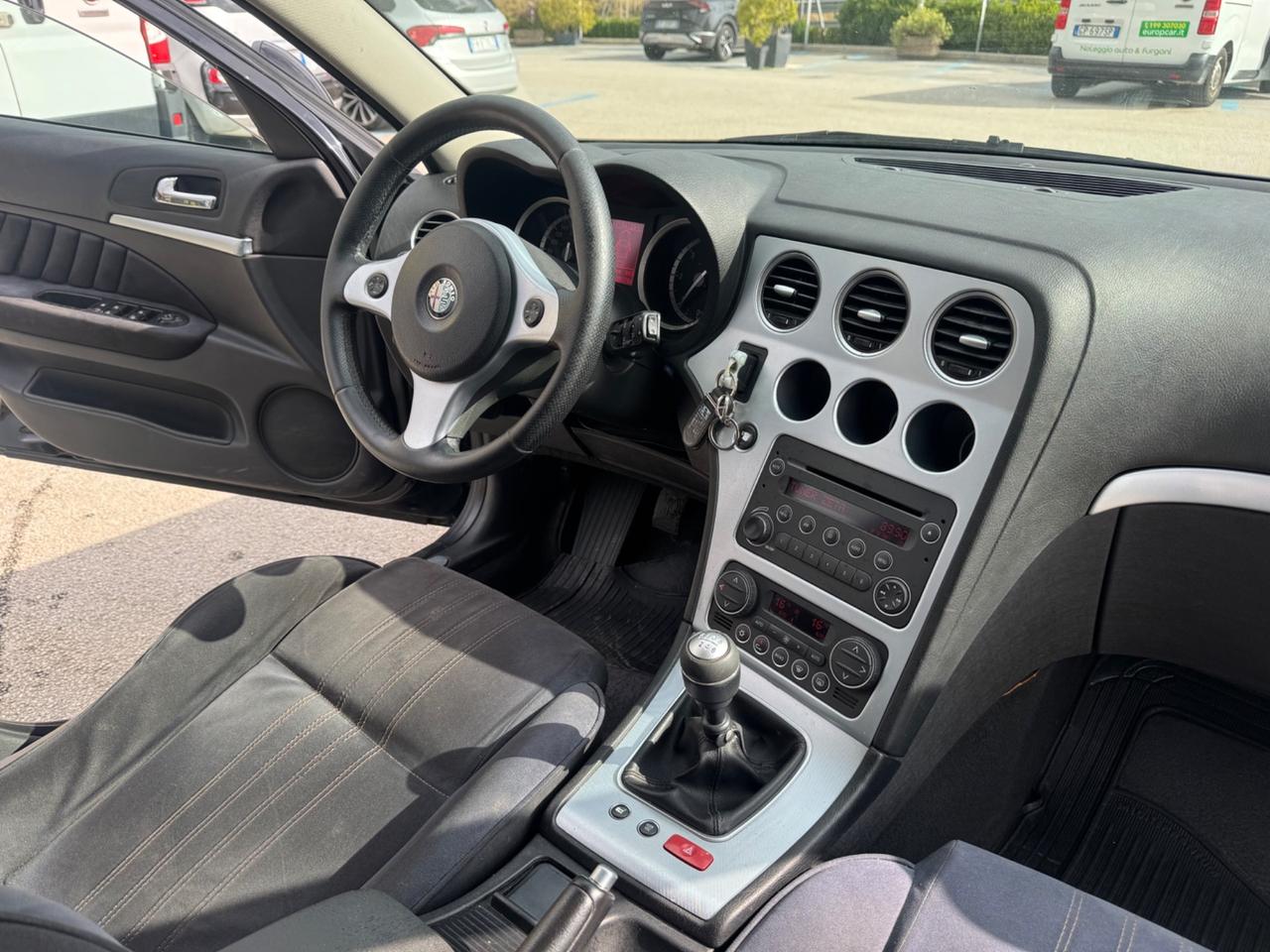 Alfa Romeo 159 1.9 JTDm 16V Sportwagon Exclusive