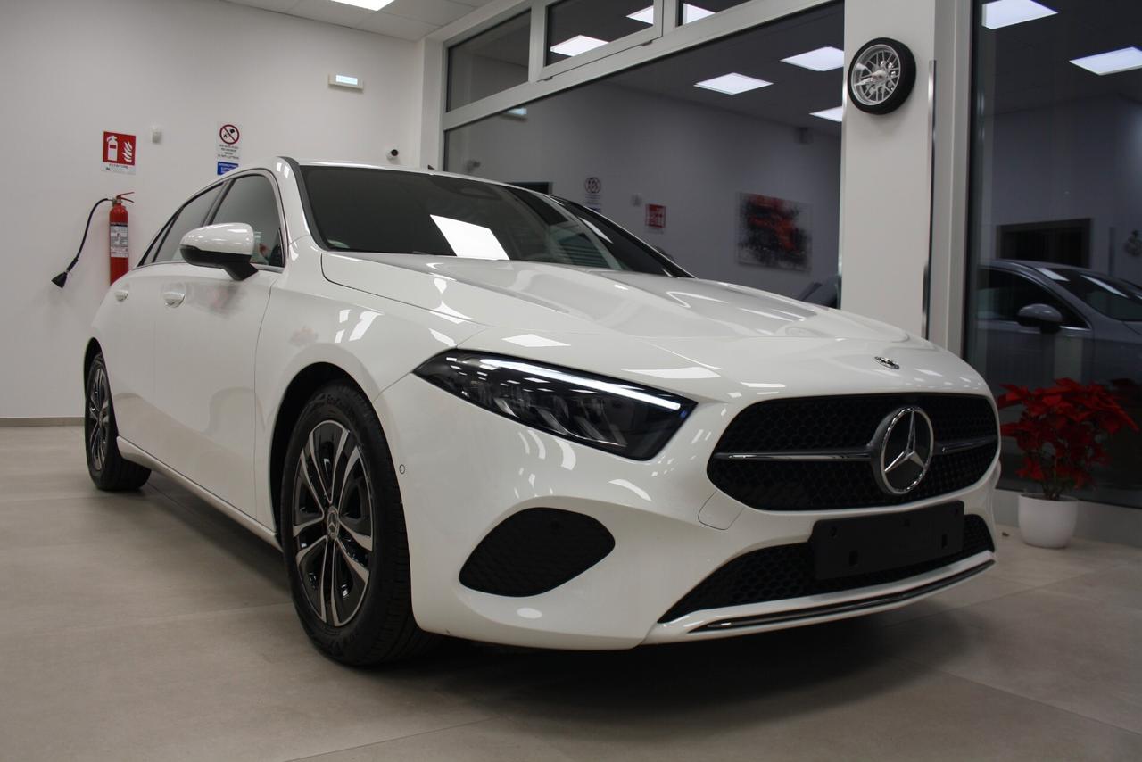 NEW MERCEDES A180 AUTOMATIC SPORT *2023