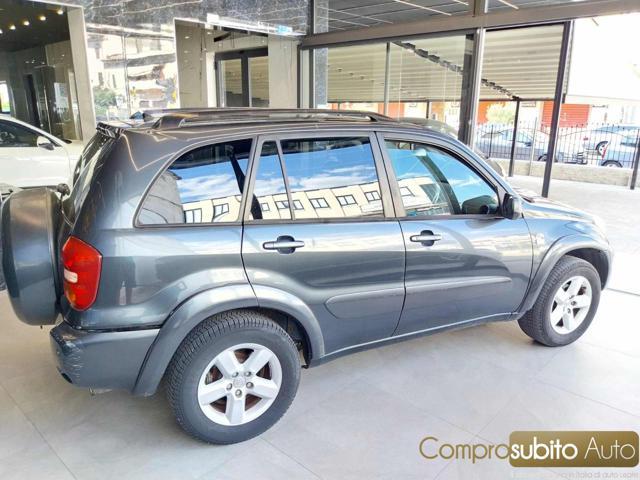 TOYOTA RAV 4 MY23 RAV4 2.0 Tdi D-4D cat 5 porte